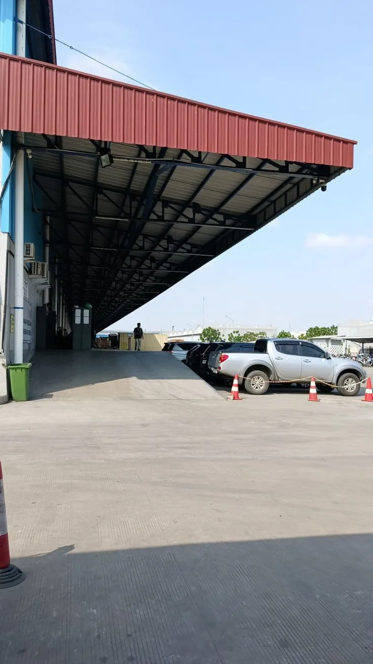 مظلات شينكو مداخل سيارات أمامية بشكل أنيق في الطايف جدة