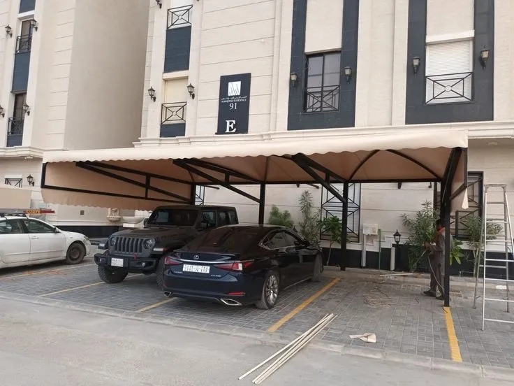 مظلات مواقف سيارات مودرن تحمي المركبات من الشمس جدة 