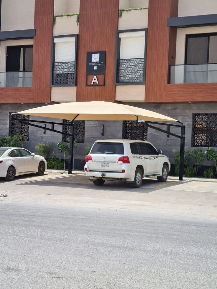 عمل مظلة سيارات تصميم فخم مودرن في الرياض