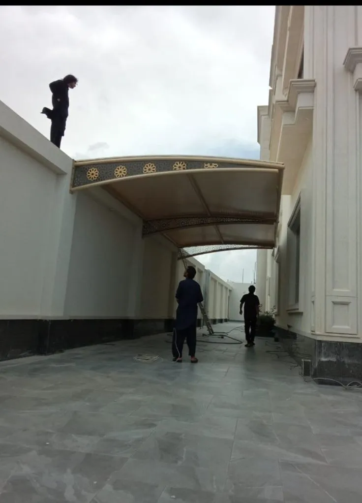 عمل مظلة سيارات تصميم فخم مودرن في الرياض