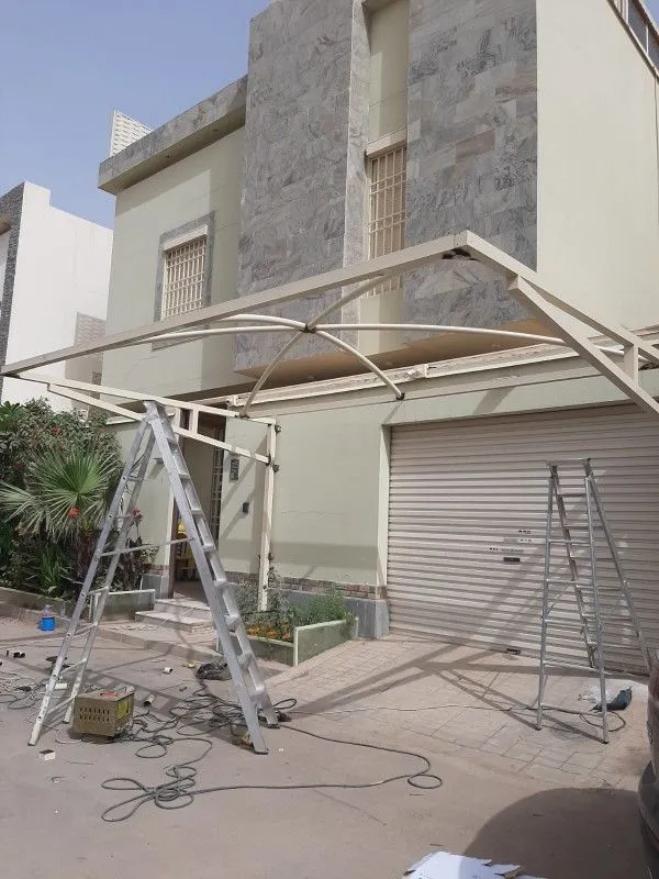 عمل مظلة سيارات تصميم فخم مودرن في الرياض