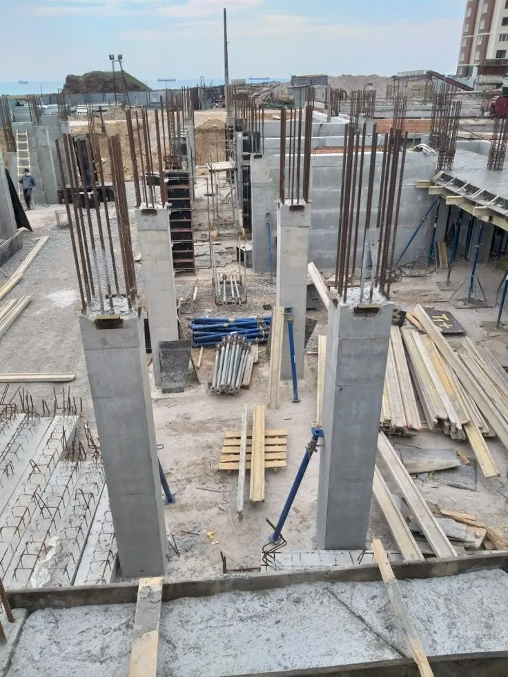 كم تكلفة بناء دور واحد مساحة 400 في مكة وجدة